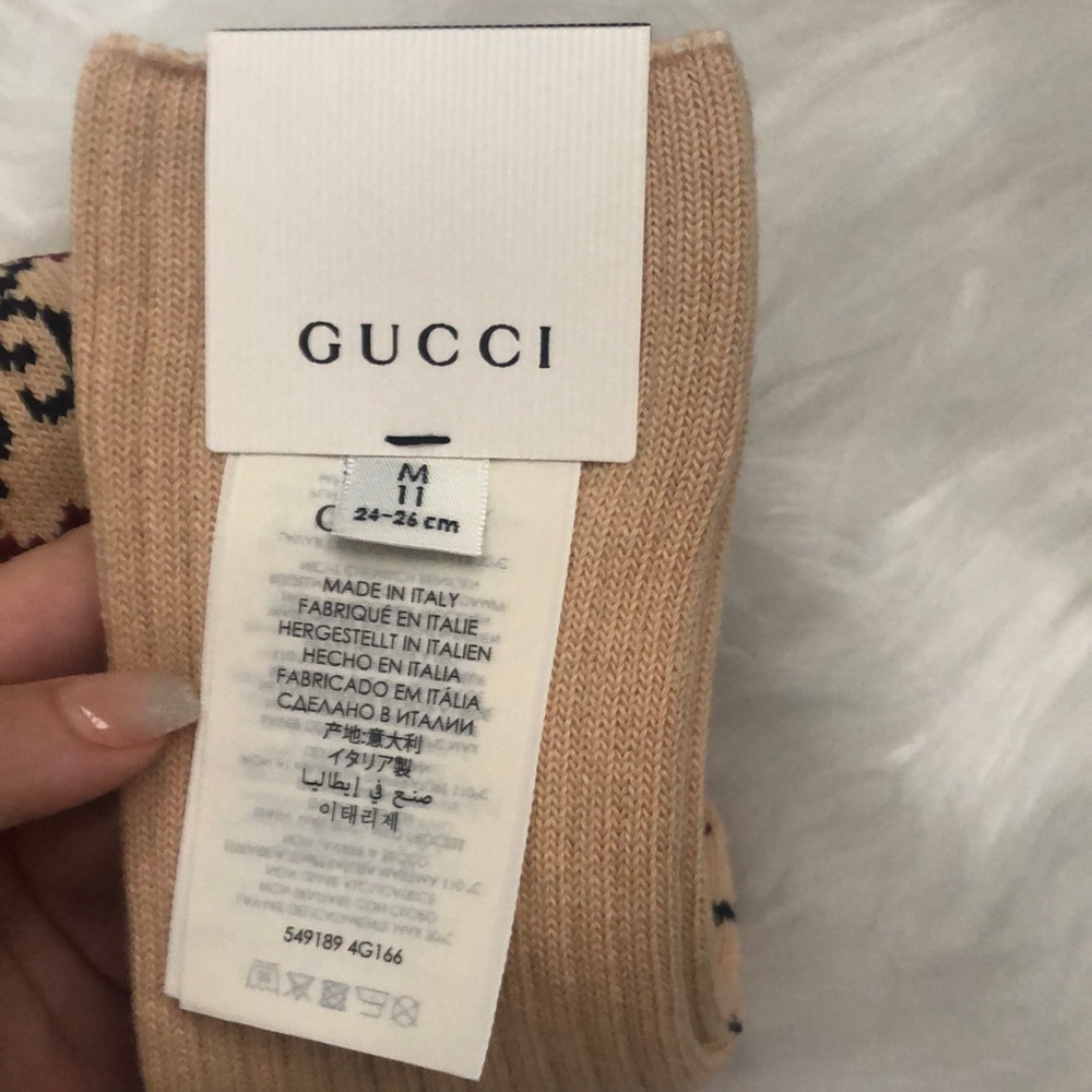 ๐ Auth Gucci GG Diamond Socks Sz M NWT - Picture 3 of 6